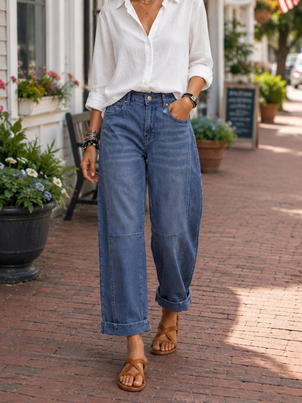 Zenana High Rise Barrel Leg Cropped Faded Blue Denim Jeans NWT Relaxed Fit